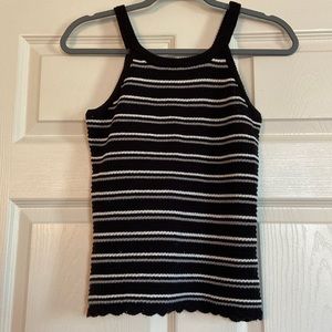 Women’s sweater tank top
